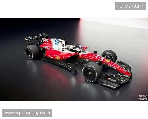 F1赛季激战正酣 红牛车队力压梅赛德斯与法拉利勇夺多项荣誉