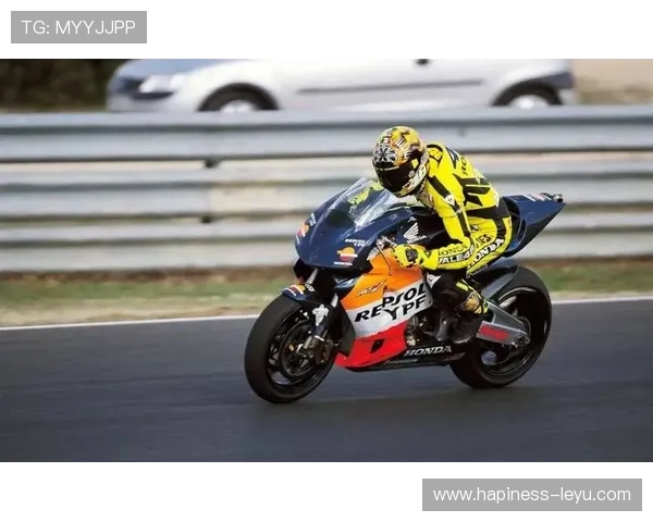 MotoGP赛场风云再起顶级车手激烈角逐新赛季冠军归属悬念升级引爆全球关注