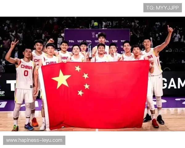 中国男篮迎战亚洲劲旅,新赛季热身赛激烈对抗引关注 中国男篮迎战亚洲劲旅,新赛季热身赛激烈对抗引关注