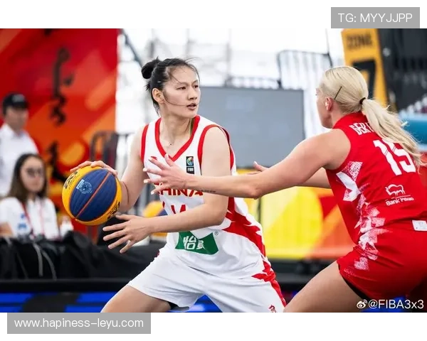 中国篮球队成功晋级世界杯八强 强势表现引发国内球迷热议 中国篮球队成功晋级世界杯八强 强势表现引发国内球迷热议