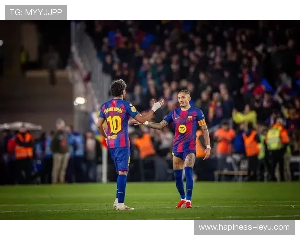 曼城逆转战胜巴萨夺欧冠关键胜利引发球迷热议