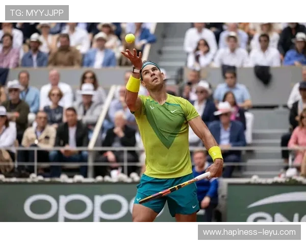 最新网球赛事回顾：费德勒复出之战展现传奇风采，纳达尔挑战大满贯纪录