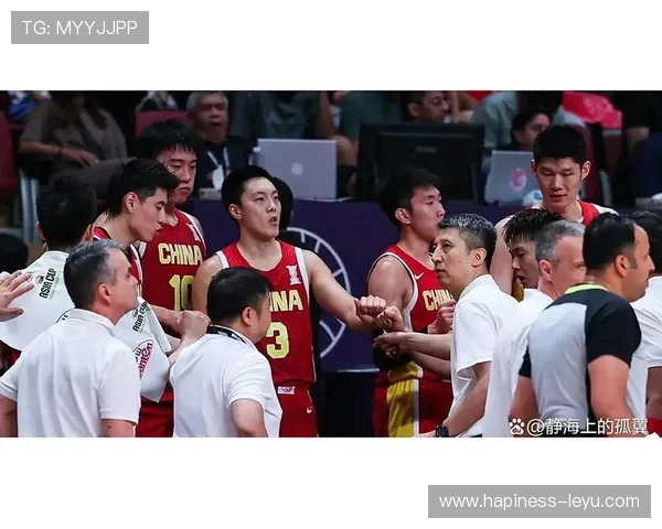 中国男篮迎战澳大利亚，关键比赛决胜时刻球员状态引关注