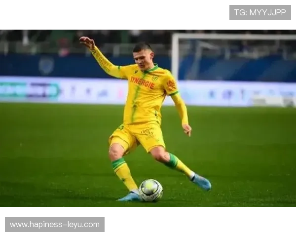 南特足球俱乐部：从传统豪门到现代化重建的历程与挑战